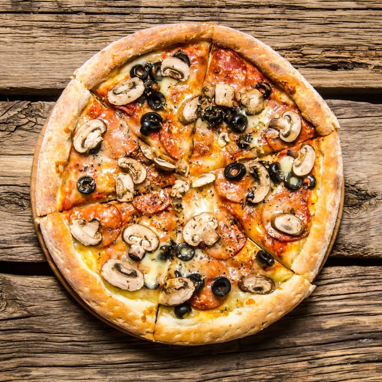 Order Your Way: Dine In, Takeout, or Delivery